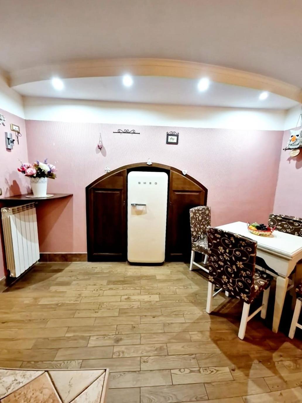 Fuga A Napoli Apartment Esterno foto